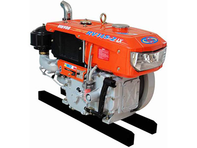 RV-145-2LX Diesel engine
